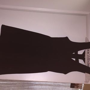 black skater dress